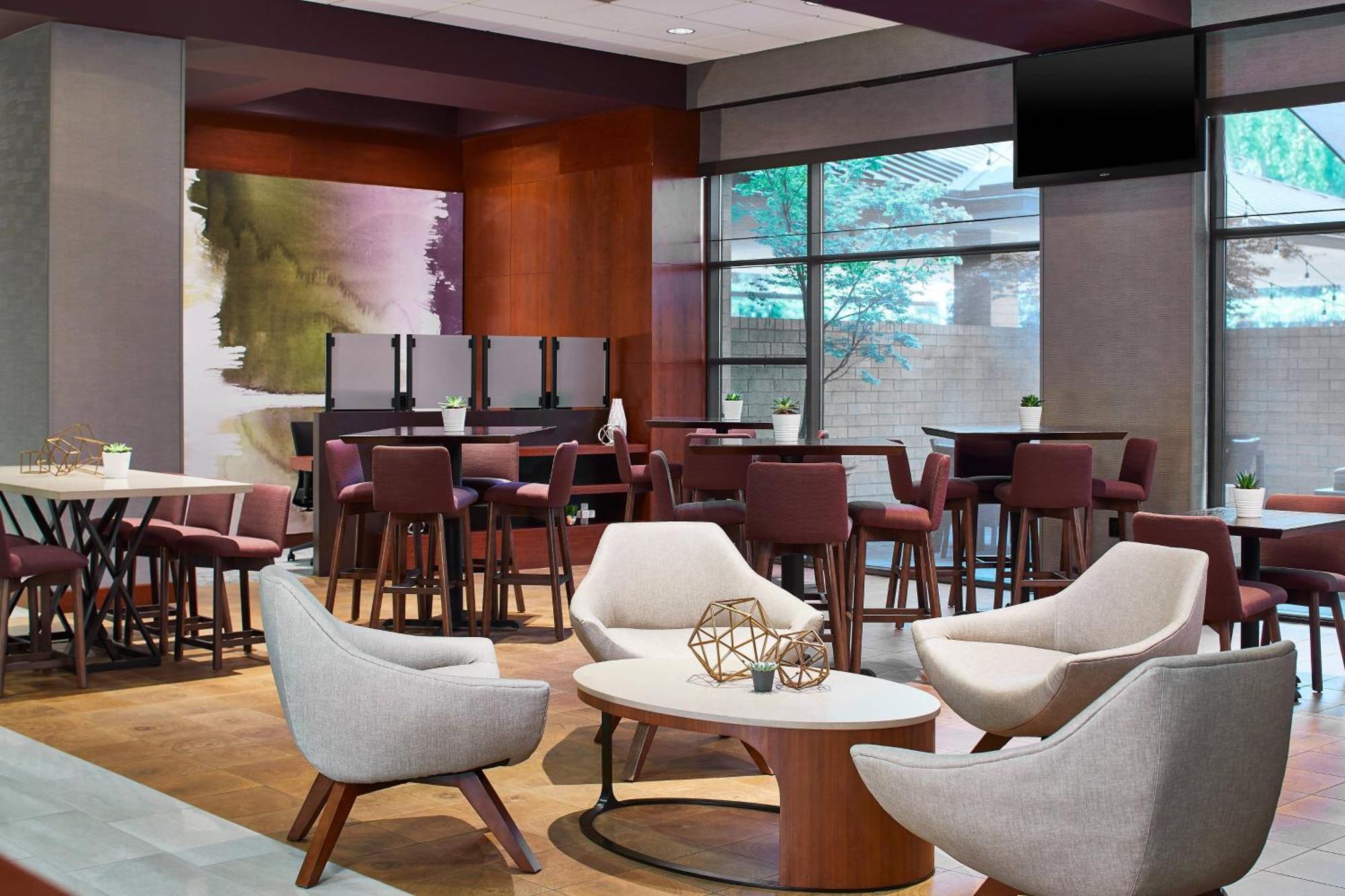 Courtyard Downtown / Convention Center 3* Portland