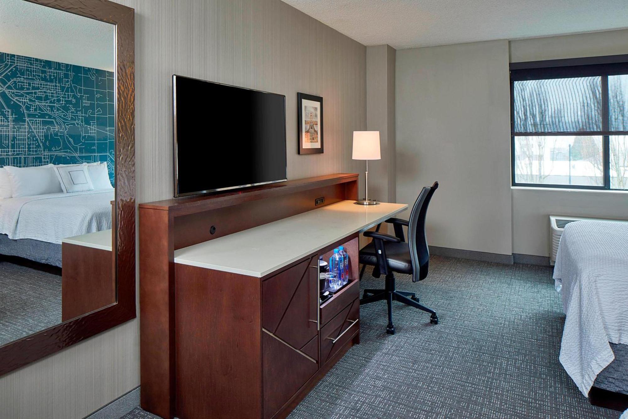 Courtyard Downtown / Convention Center Hotel 3*